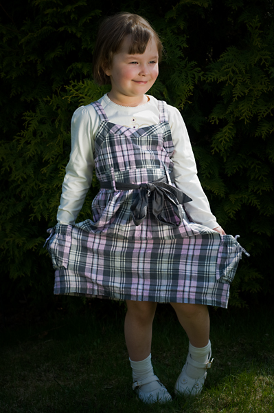 Rianna 14 600px.jpg - Rianna